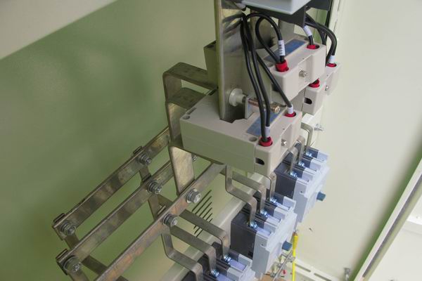 平利控制箱-3683讲讲控制箱的使用特点